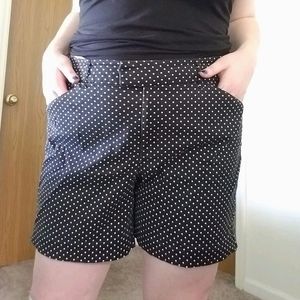 Sharagano 16 black with white polka dots shorts